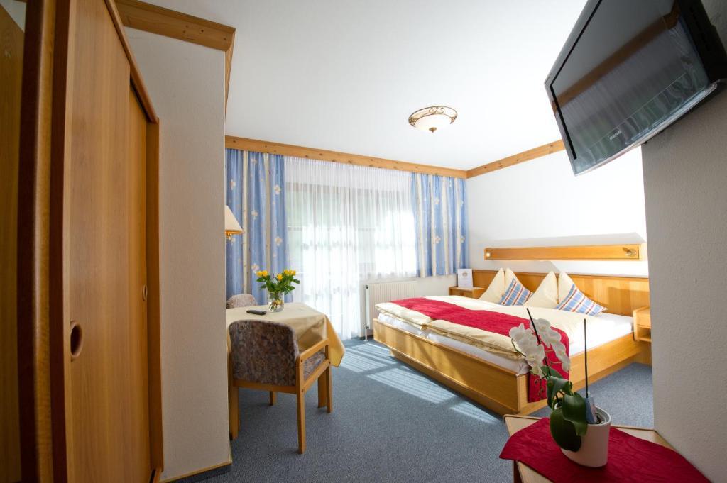 Hotel Landhaus Neumayr Grossarl Δωμάτιο φωτογραφία